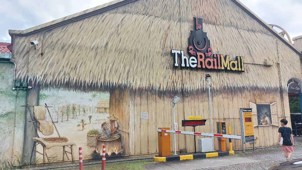 Rail Mall Mural